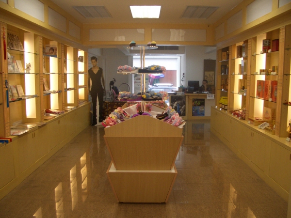 shop 20110215-30