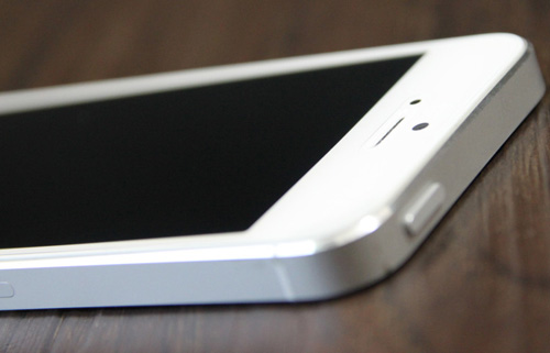 iphone-5-white-top-4-1024x682